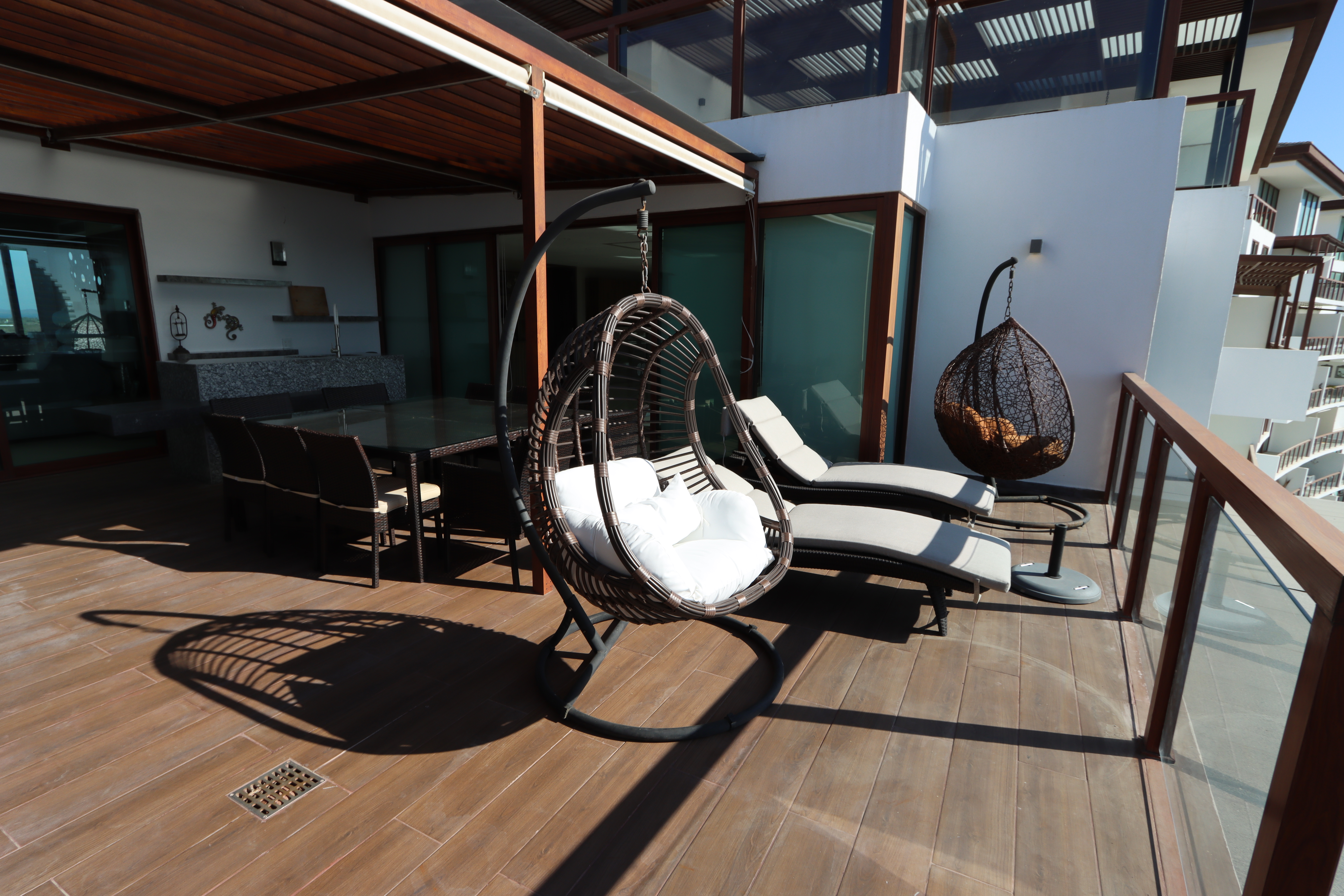 La Isla Fiji PH V - Roof garden 16